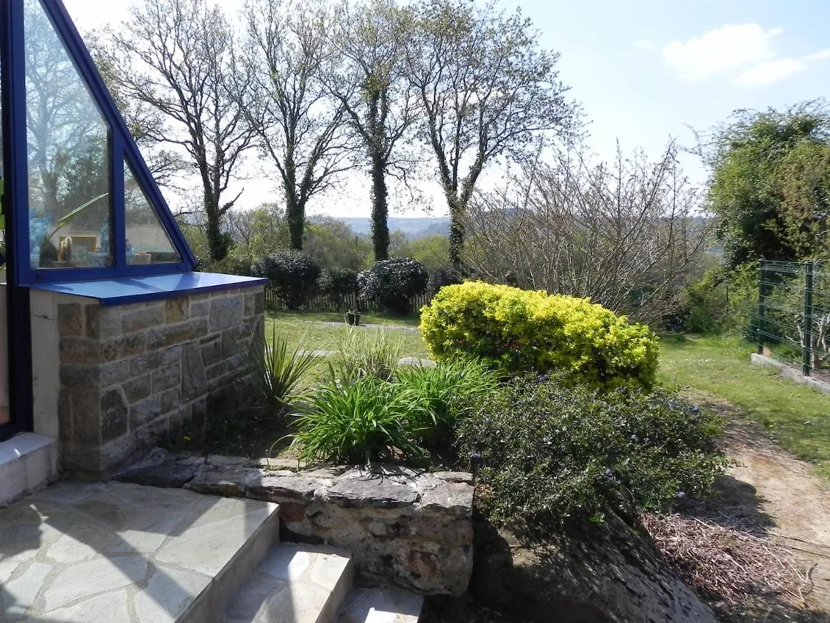 Bed & Breakfast Villa D'Ys Chateaulin France